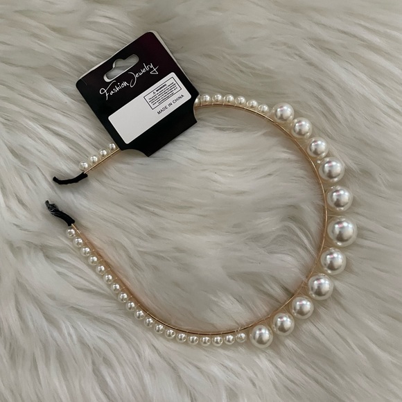 Faux Pearl Beaded Hair Band - Picture 7 of 7